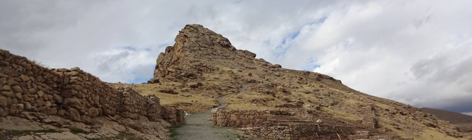 Bastam Castle